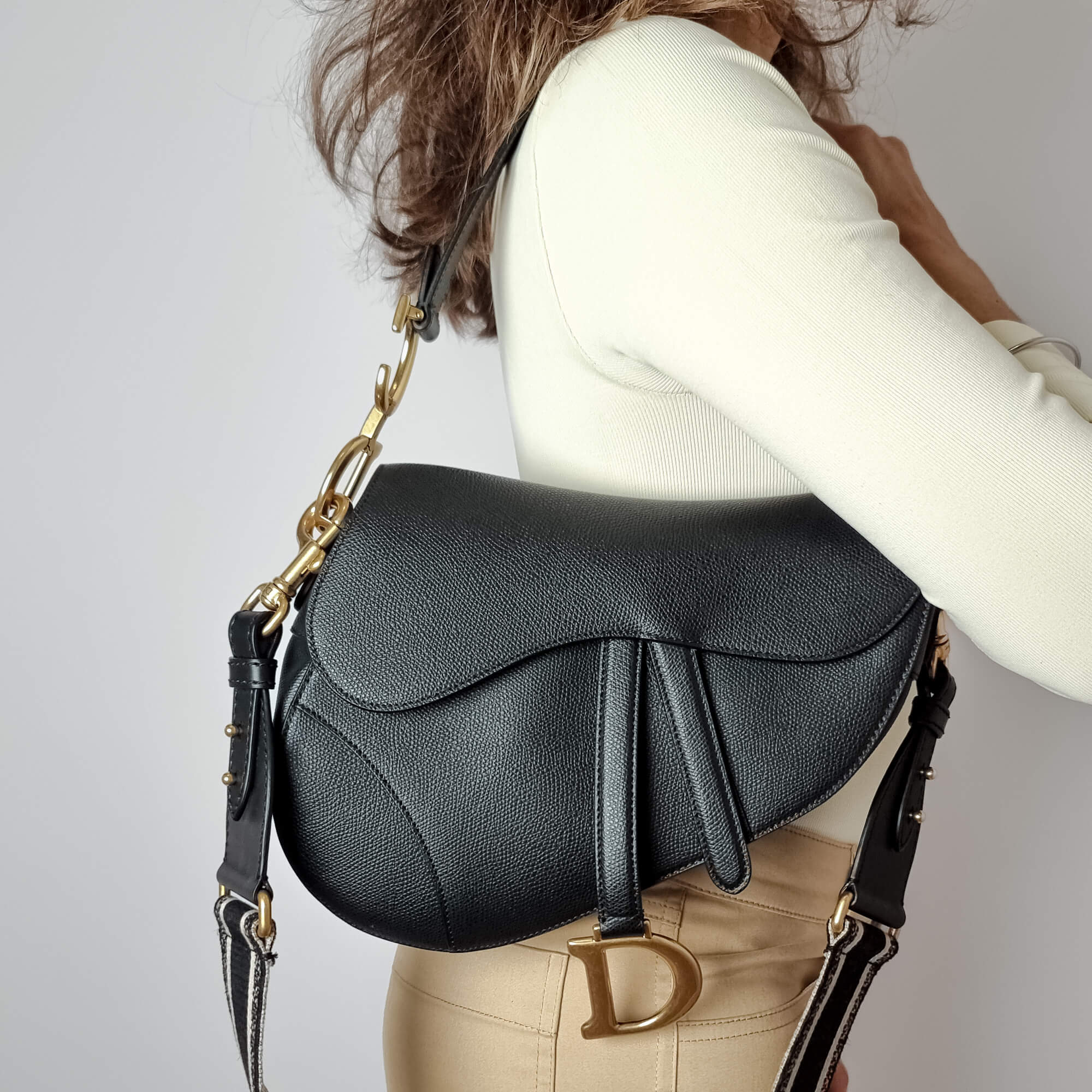 کیف کریستین دیور مدل سدل (Dior Saddle Bag)