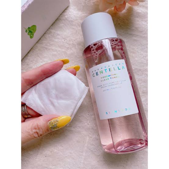 تونر پاک کننده منافذ سنتلا اسکین ۱۰۰۴ مدل پورمایزینگ SKIN1004 Madagascar Centella Poremizing Clear Toner اورجینال